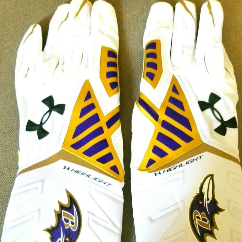 Baltimore Ravens Official Game Day Gloves Large